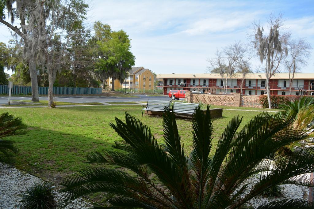 Days Inn By Wyndham Port Royal/Near Parris Island Buitenkant foto